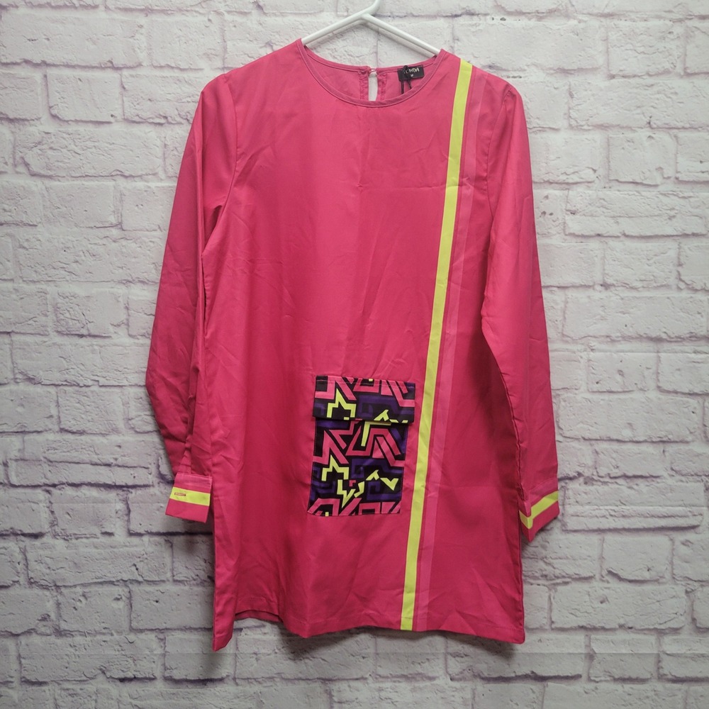 NEW Vonda Artsy Pink Tunic Blouse Size M Lightweight Abstract Pocket Long Sleeve